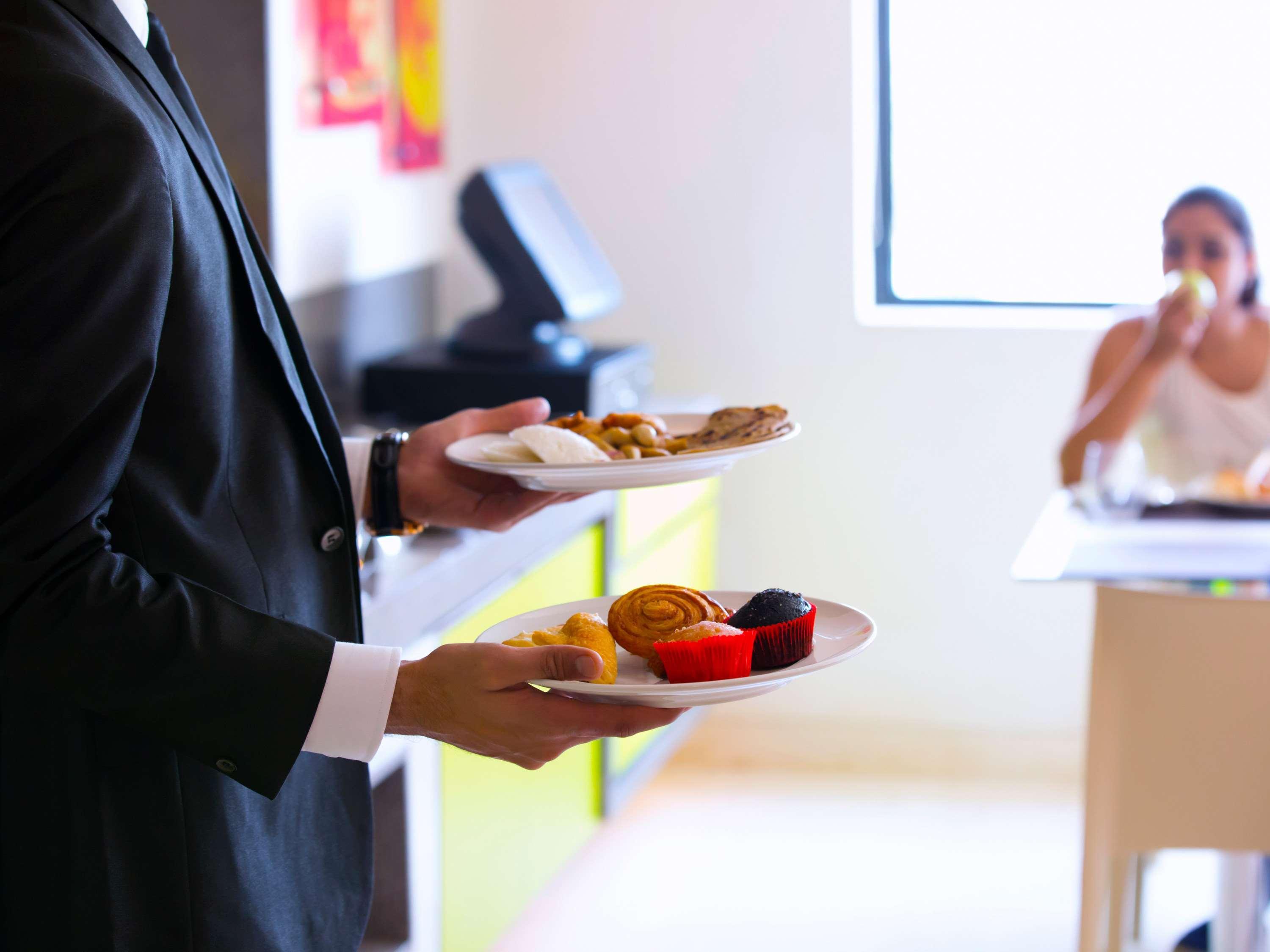 Ibis Coimbatore City Centre - An Accor Brand Bagian luar foto