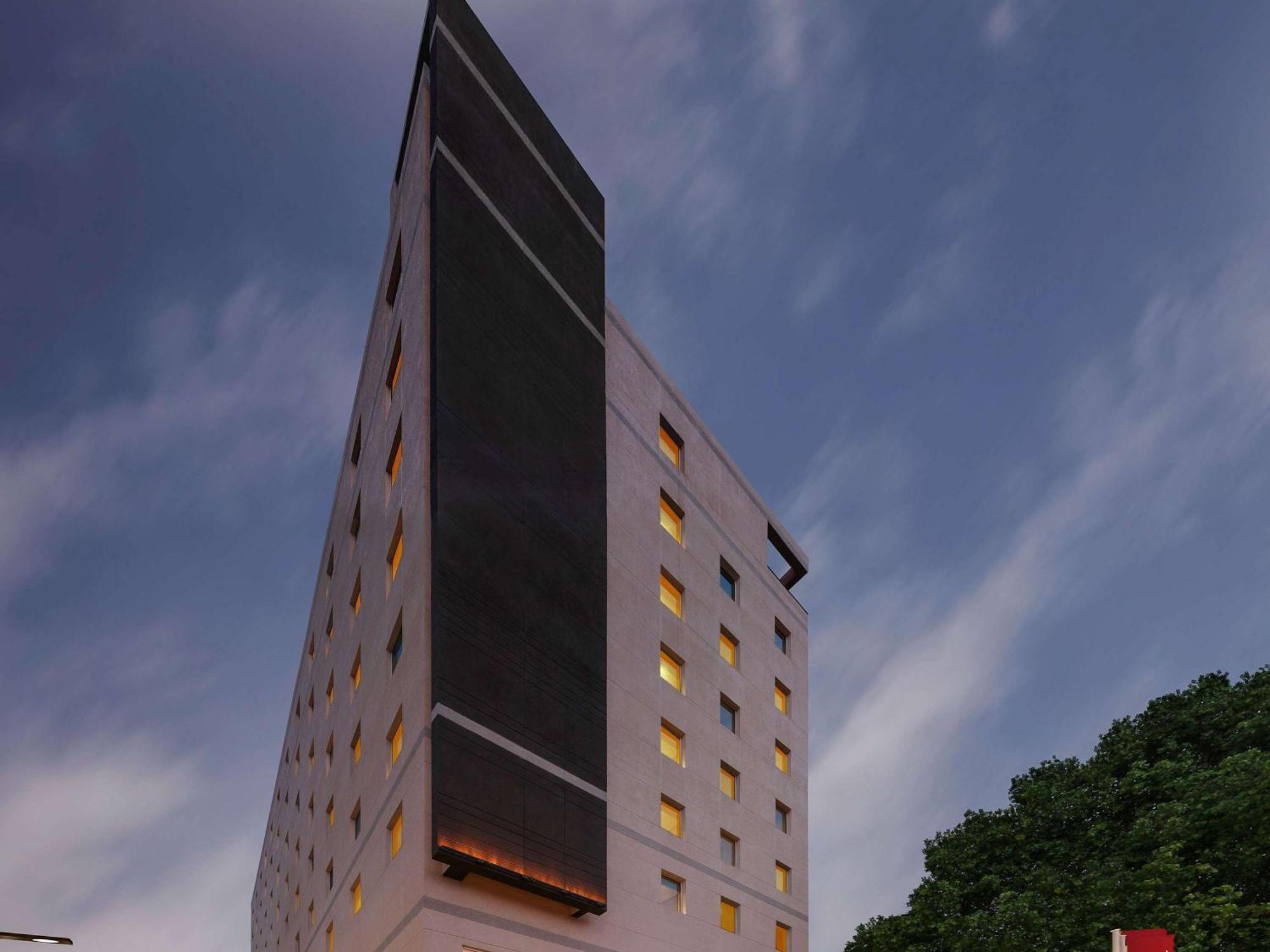 Ibis Coimbatore City Centre - An Accor Brand Bagian luar foto